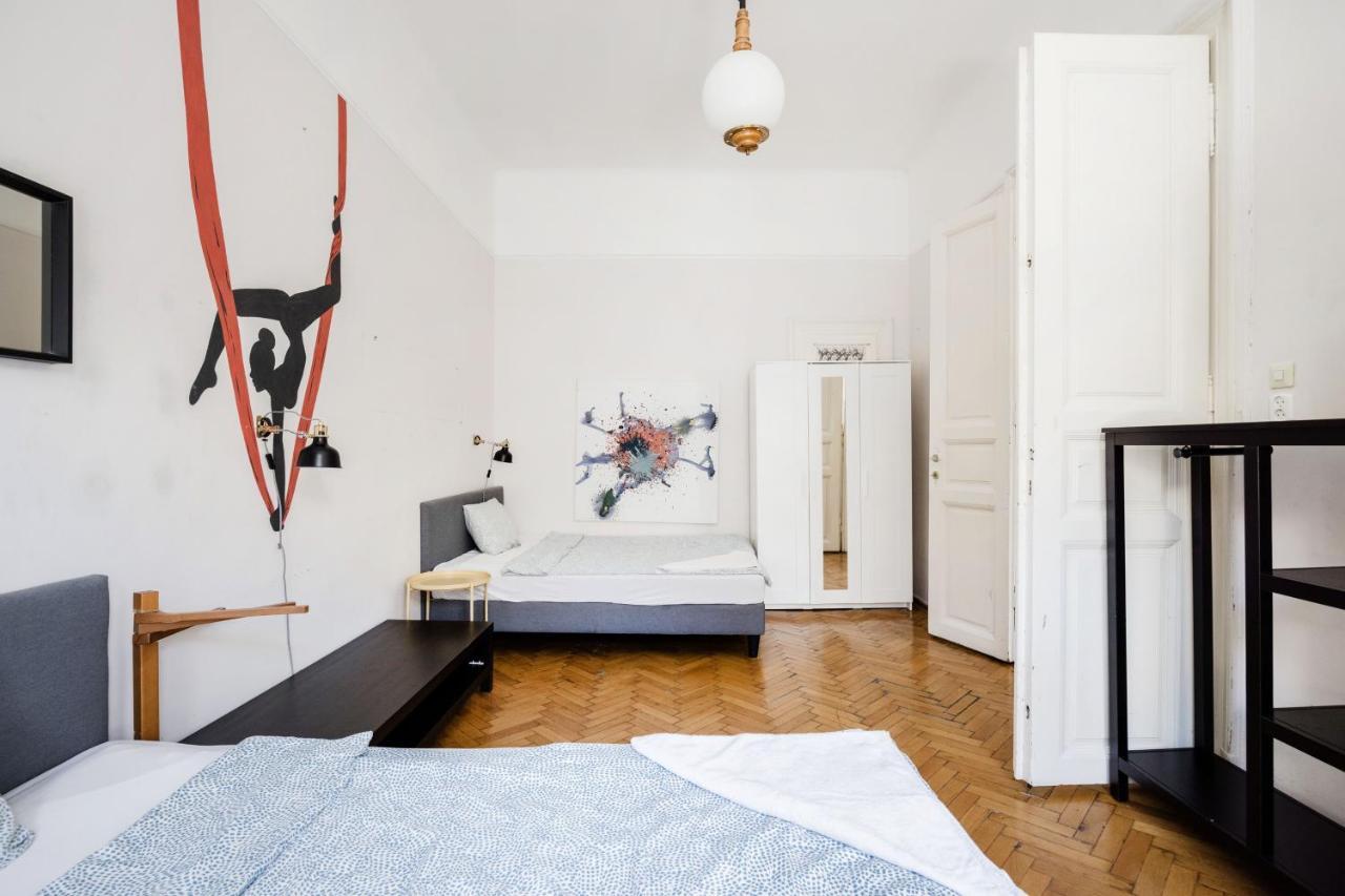 Downtown Circus Apartment Budapest Kültér fotó