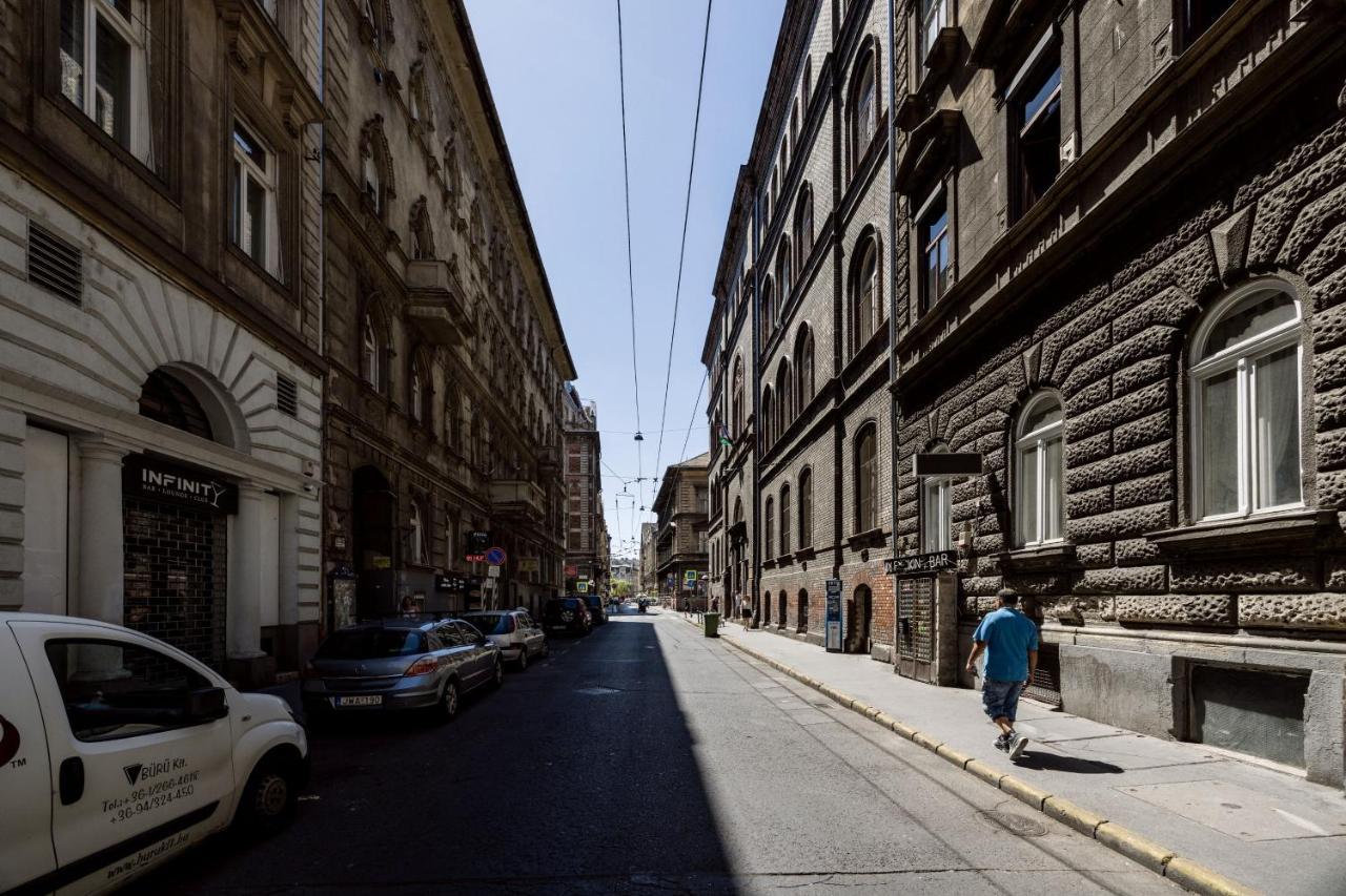 Downtown Circus Apartment Budapest Kültér fotó