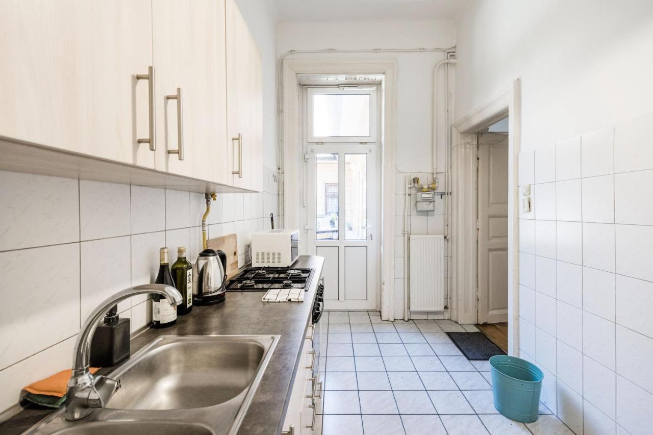 Downtown Circus Apartment Budapest Kültér fotó