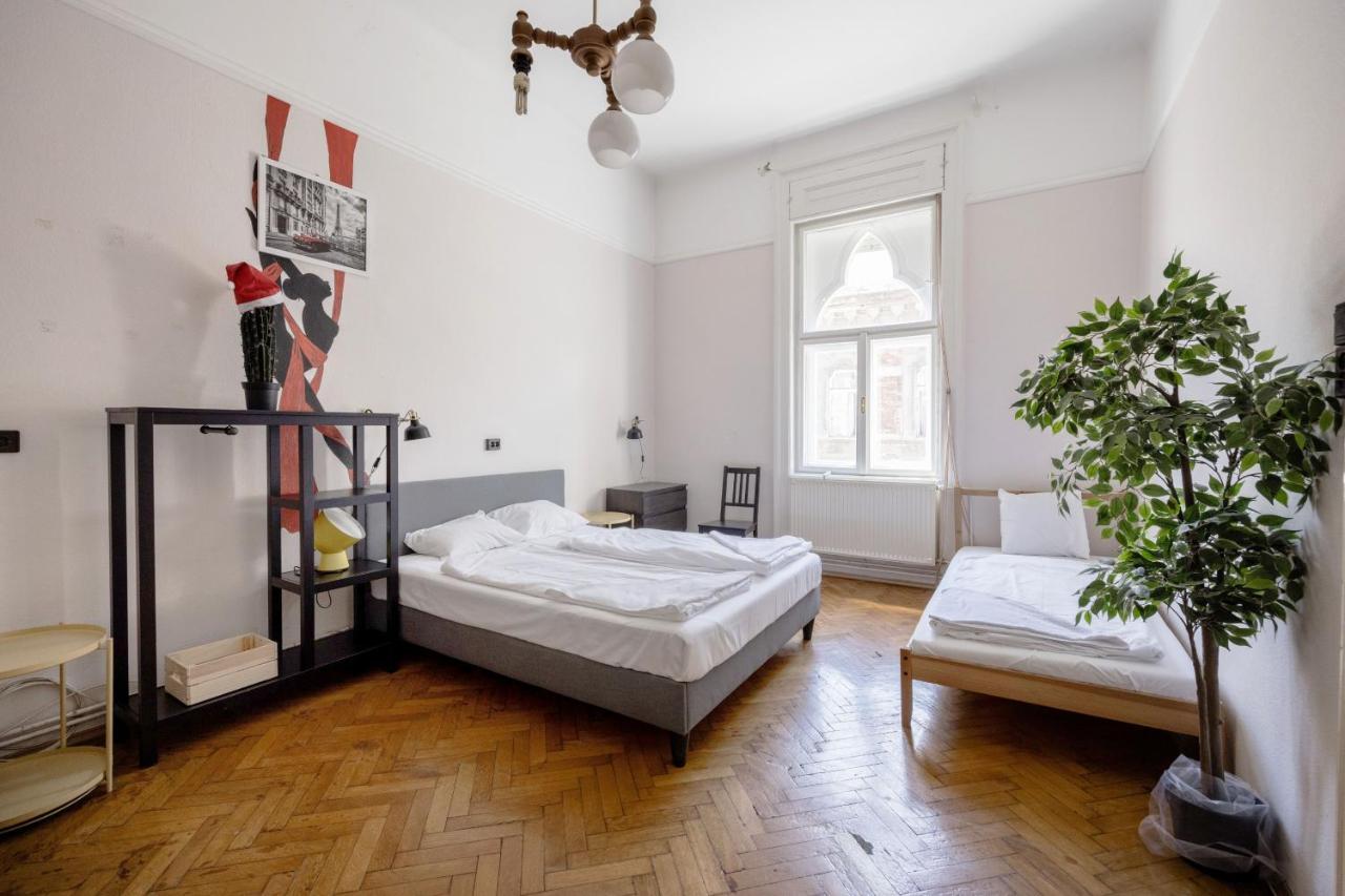 Downtown Circus Apartment Budapest Kültér fotó